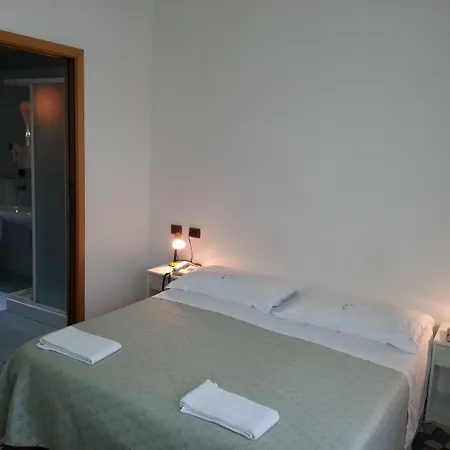 Ξενοδοχείο Clodia 2*