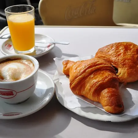 Ξενοδοχείο Clodia 2*