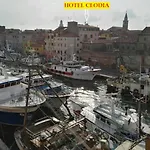 Clodia 2* קיוג'ה